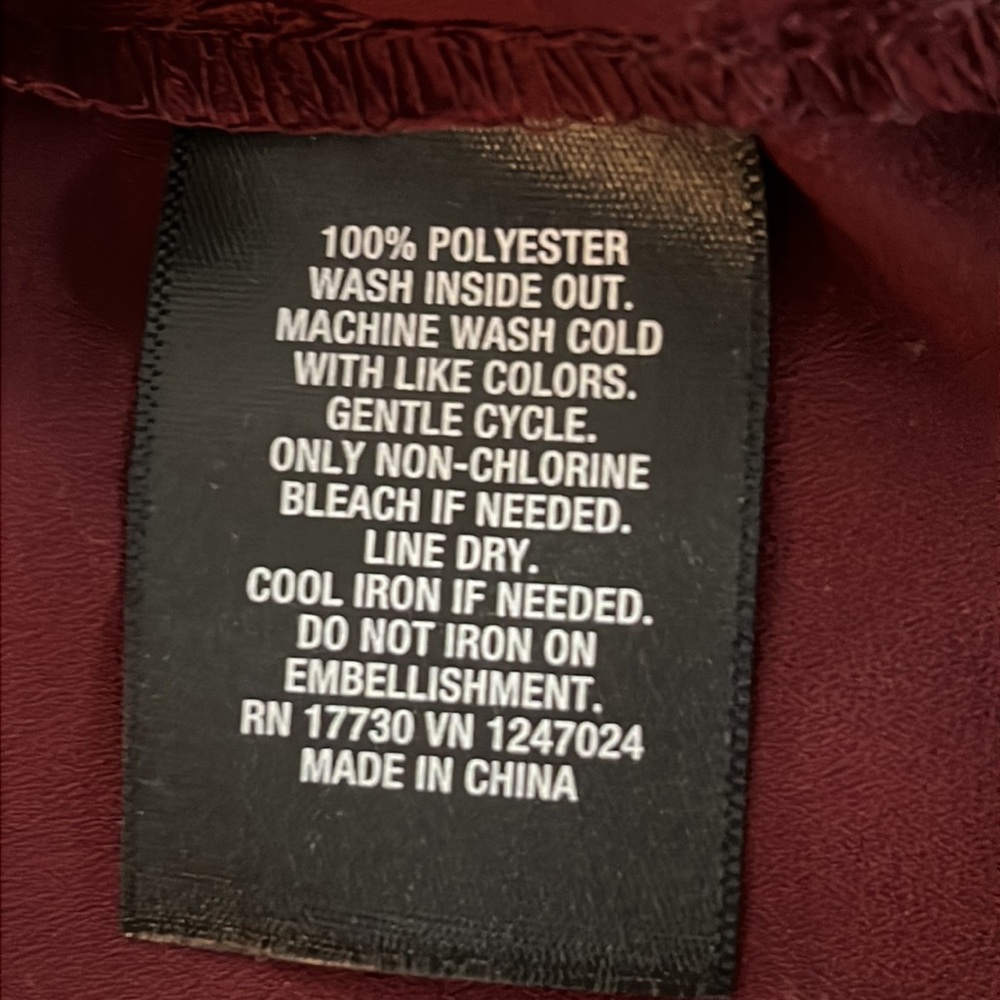 Mossimo tank - Picture 7 of 7